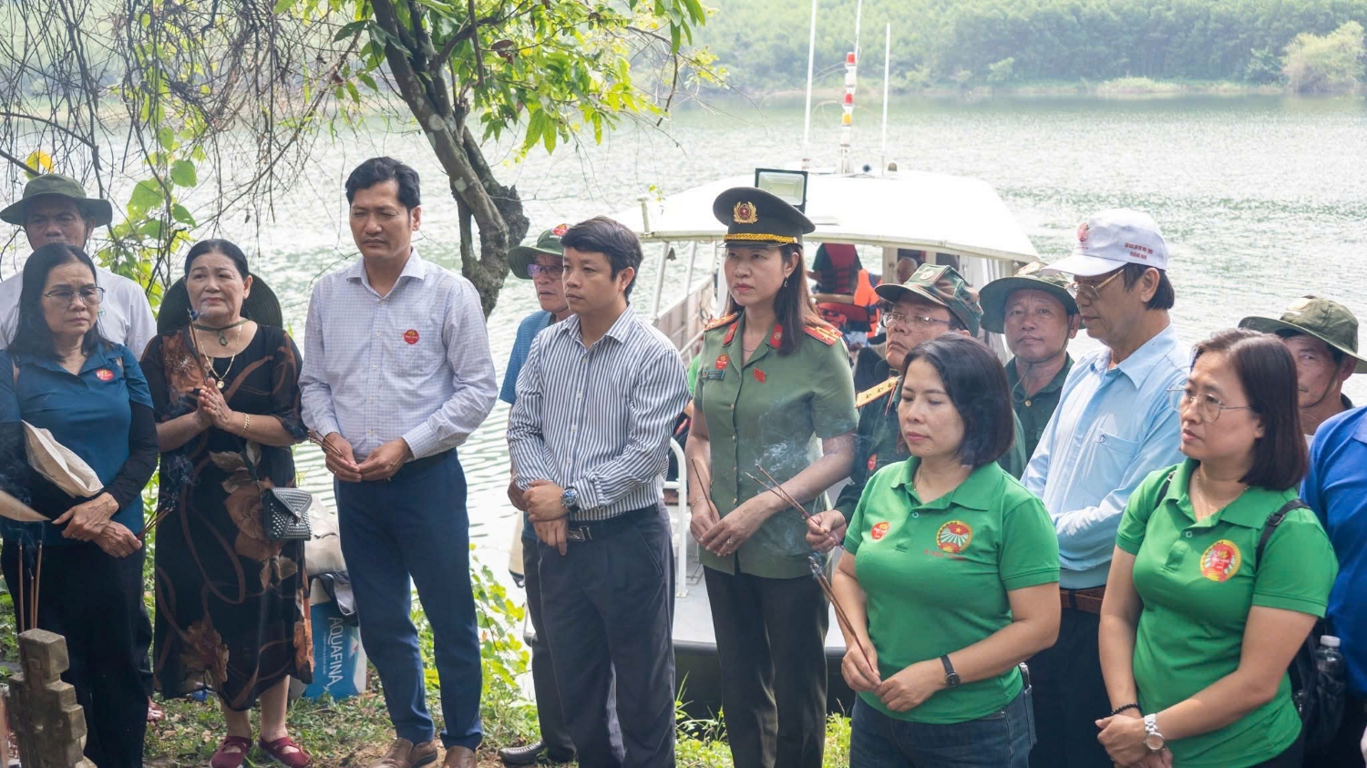 VIENG HUONG THAC MUI