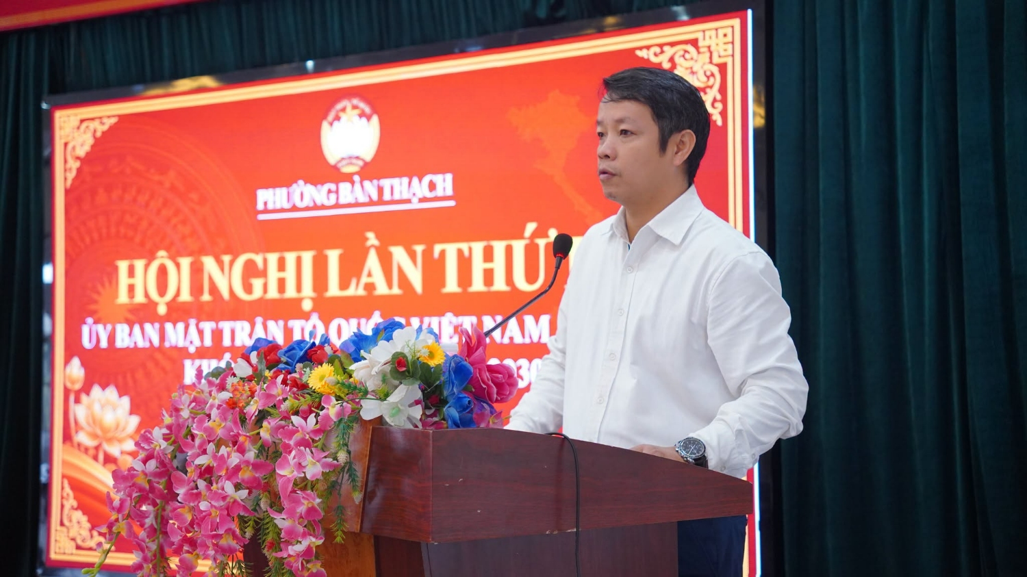 đ/c Võ Thanh Cung - UVBTV, CT UB MTTQ Việt Nam phường phát biểu khai mạc hội nghi